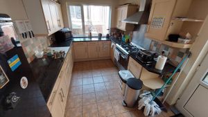 Photo 16- click for photo gallery